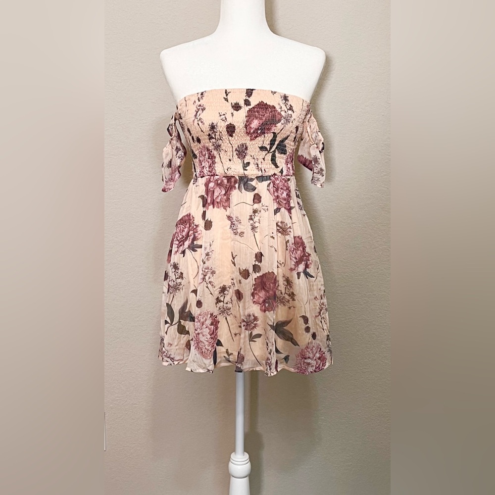 Windsor Floral Off Shoulder Mini Dress Size S